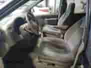 2002 Dodge Caravan SE z VIN 1B4GP24312B718848, wystawiony jako Copart lot #52203615 z przebiegiem 231 192 mil mil oraz Szkoda całkowita • Salvage title. Historia ofert i sprzedaży dostępna na DreamBid. Obrazek 7.