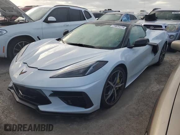 2022 Chevrolet Corvette 2LT с VIN 1G1YB3D41N5101899, выставлен на аукционе Copart как лот 74634274 с пробегом Не указан миль и На запчасти • Non repairable. История ставок и продаж доступна на DreamBid. Изображение 1.