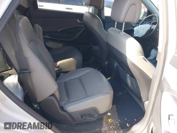 2014 Hyundai Santa Fe GLS with VIN KM8SN4HF8EU056015, listed as a IAAI auction lot 42684947 with 155,291 mi miles and . Bid and sale history available at DreamBid. Image 8.