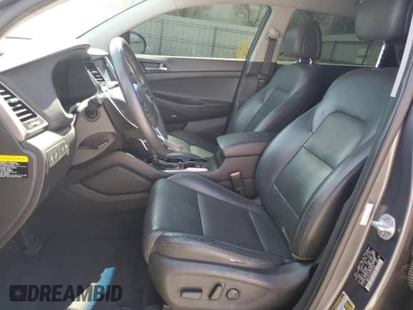 2017 Hyundai Tucson Limited с VIN KM8J33A25HU357025, выставлен на аукционе Copart как лот 71225125 с пробегом 112 101 миль миль и Чистый • Clean title. История ставок и продаж доступна на DreamBid. Изображение 7.