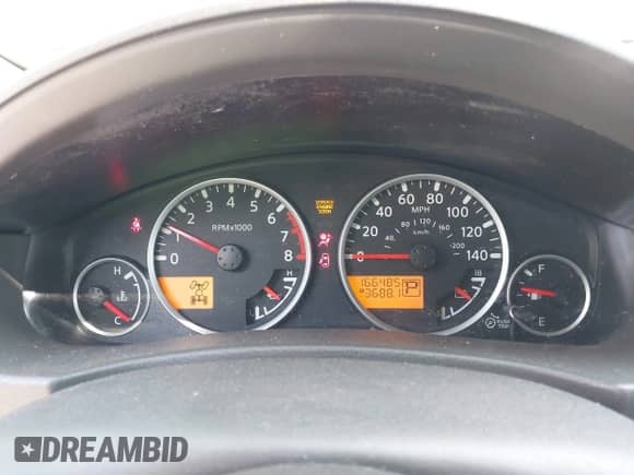 2011 Nissan Pathfinder Silver with VIN 5N1AR1NB7BC625261, listed as a IAAI auction lot 42969475 with 166,485 mi miles and . Bid and sale history available at DreamBid. Image 7.