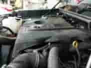 2023 Toyota Tundra SR5 z VIN 5TFLA5DAXPX063554, wystawiony jako IAAI lot #41943423 z przebiegiem 82 823 mil mil oraz . Historia ofert i sprzedaży dostępna na DreamBid. Obrazek 19.