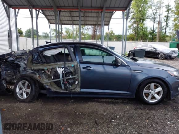 2015 Kia Optima LX с VIN 5XXGM4A77FG375770, выставлен на аукционе IAAI как лот 43222180 с пробегом 101 901 миль миль и . История ставок и продаж доступна на DreamBid. Изображение 14.