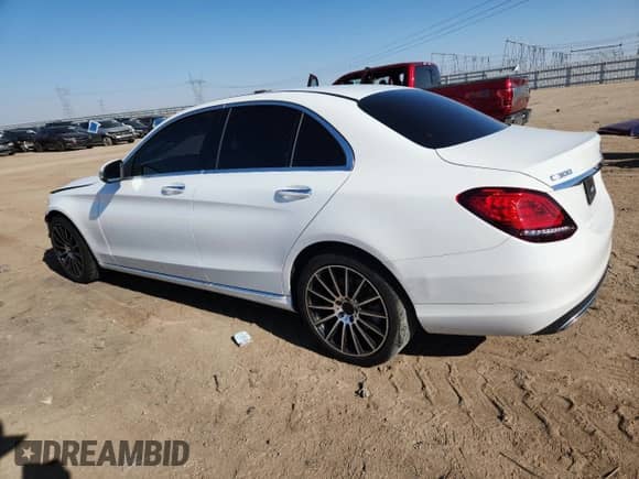 2020 Mercedes-Benz C 300 z VIN W1KWF8DB2LR600382, wystawiony jako Copart lot #70777305 z przebiegiem 60 954 mil mil oraz Szkoda całkowita • Salvage title. Historia ofert i sprzedaży dostępna na DreamBid. Obrazek 2.