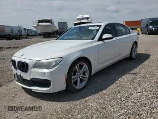 2014 BMW 7 Series 740Li с VIN WBAYE4C59ED137938, выставлен на аукционе Copart как лот 55281005 с пробегом 146 659 миль миль и Списание • Salvage title. История ставок и продаж доступна на DreamBid. Изображение 1.