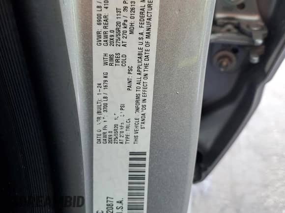 2024 Ram 1500 Laramie z VIN 1C6RREJT0RN220877, wystawiony jako Copart lot #63612485 z przebiegiem 42 532 mil mil oraz Czysty tytuł • Clean title. Historia ofert i sprzedaży dostępna na DreamBid. Obrazek 13.