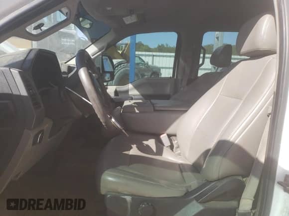 2017 Ford F-250 Lariat с VIN 1FT7W2BT9HEE95006, выставлен на аукционе Copart как лот 85000385 с пробегом 269 462 миль миль и Списание • Salvage title. История ставок и продаж доступна на DreamBid. Изображение 7.