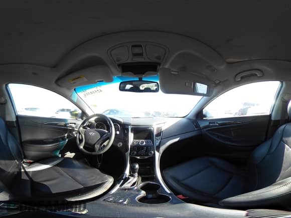 2012 Hyundai Sonata Limited с VIN 5NPEC4AC4CH393571, выставлен на аукционе IAAI как лот 42510310 с пробегом 239 103 миль миль и . История ставок и продаж доступна на DreamBid. Изображение 18.