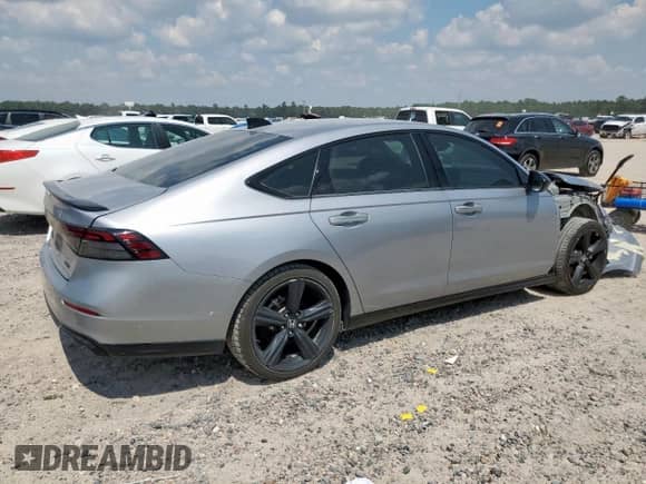 2023 Honda Accord Sport-L z VIN 1HGCY2F78PA044064, wystawiony jako Copart lot #70044665 z przebiegiem 39 312 mil mil oraz Szkoda całkowita • Salvage title. Historia ofert i sprzedaży dostępna na DreamBid. Obrazek 3.