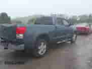2008 Toyota Tundra Limited с VIN 5TBBV58198S501555, выставлен на аукционе IAAI как лот 42321052 с пробегом 248 154 миль миль и . История ставок и продаж доступна на DreamBid. Изображение 4.