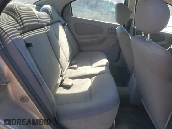 2003 Dodge Neon SE z VIN 1B3ES26C13D109336, wystawiony jako Copart lot #46997375 z przebiegiem 201 518 mil mil oraz Szkoda całkowita • Salvage title. Historia ofert i sprzedaży dostępna na DreamBid. Obrazek 11.