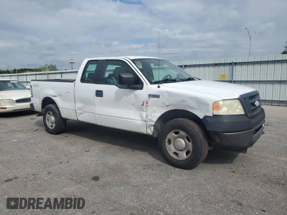 2008 Ford F-150 XLT with VIN 1FTPX14V48FB26411, listed as a Copart auction lot 80824405 with 265,472 mi miles and Salvage title. Bid and sale history available at DreamBid. Image 4.