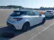 2024 Toyota Corolla XSE z VIN JTNC4MBE0R3217931, wystawiony jako IAAI lot #42579841 z przebiegiem 26 832 mil mil oraz . Historia ofert i sprzedaży dostępna na DreamBid. Obrazek 4.