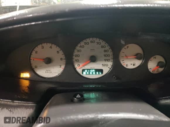 1999 Dodge Stratus with VIN 1B3EJ46X3XN562133, listed as a Copart auction lot 83203414 with 81,139 mi miles and Salvage title. Bid and sale history available at DreamBid. Image 9.