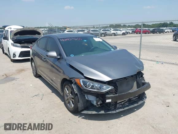 2018 Hyundai Elantra Value Edition z VIN 5NPD84LF2JH246568, wystawiony jako IAAI lot #42923255 z przebiegiem 61 966 mil mil oraz . Historia ofert i sprzedaży dostępna na DreamBid. Obrazek 1.