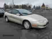 1997 Saturn 2dr Coupe с VIN 1G8ZH1270VZ413209, выставлен на аукционе Copart как лот 50868754 с пробегом 109 177 миль миль и Списание • Salvage title. История ставок и продаж доступна на DreamBid. Изображение 4.