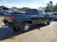 1998 GMC Sierra 1500 z VIN 1GTEC19M2WE513447, wystawiony jako Copart lot #87942755 z przebiegiem 209 492 mil mil oraz Szkoda całkowita • Salvage title. Historia ofert i sprzedaży dostępna na DreamBid. Obrazek 3.
