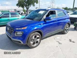 2025 Hyundai Venue SEL z VIN KMHRC8A3XSU367422, wystawiony jako IAAI lot #43113660 z przebiegiem 4 786 mil mil oraz . Historia ofert i sprzedaży dostępna na DreamBid. Obrazek 2.