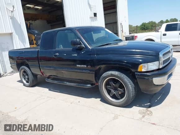 2001 Dodge 1500 with VIN 3B7HC13Z91G700719, listed as a IAAI auction lot 42911126 with 215,140 mi miles and . Bid and sale history available at DreamBid. Image 12.