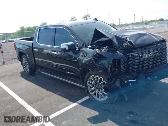 2024 GMC Sierra 1500 Denali Ultimate with VIN 1GTUUHEL4RZ210794, listed as a IAAI auction lot 42077525 with 37,446 mi miles and . Bid and sale history available at DreamBid. Image 1.