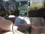 2019 Chevrolet Silverado 2500HD High Country с VIN 1GC1KUEY6KF122155, выставлен на аукционе Copart как лот 47039615 с пробегом Не указан миль и Списание • Salvage title. История ставок и продаж доступна на DreamBid. Изображение 8.