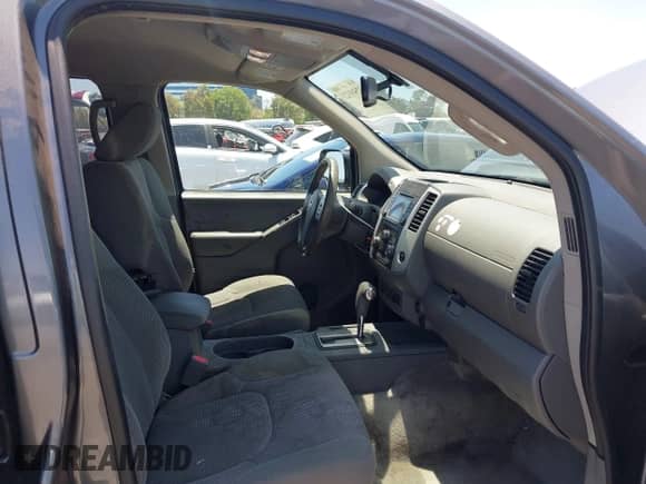 2017 Nissan Frontier SV z VIN 1N6AD0FR8HN757402, wystawiony jako IAAI lot #42509323 z przebiegiem 66 306 mil mil oraz . Historia ofert i sprzedaży dostępna na DreamBid. Obrazek 5.