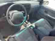 1998 Toyota Tacoma z VIN 4TASM92N7WZ121828, wystawiony jako Copart lot #64122235 z przebiegiem 200 637 mil mil oraz Szkoda całkowita • Salvage title. Historia ofert i sprzedaży dostępna na DreamBid. Obrazek 8.