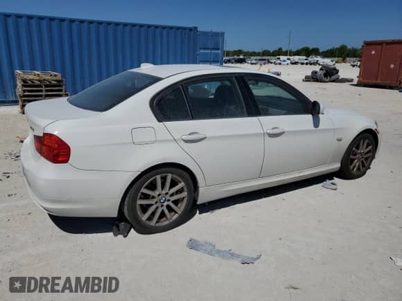 2011 BMW 3 Series 323i с VIN WBAPG7C55BA936846, выставлен на аукционе Copart как лот 49304665 с пробегом 76 062 миль миль и Списание • Salvage title. История ставок и продаж доступна на DreamBid. Изображение 3.