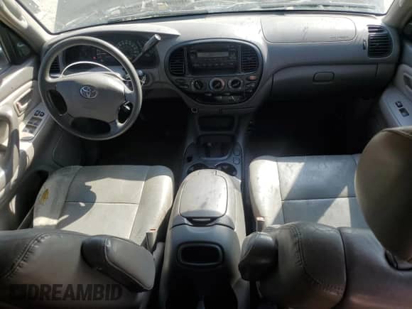2004 Toyota Tundra SR5 z VIN 5TBET34104S453368, wystawiony jako Copart lot #87469845 z przebiegiem 271 497 mil mil oraz Czysty tytuł • Clean title. Historia ofert i sprzedaży dostępna na DreamBid. Obrazek 8.