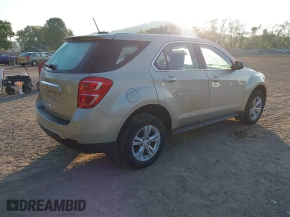 2016 Chevrolet Equinox LS с VIN 1GNFLEEK8GZ102877, выставлен на аукционе IAAI как лот 43212644 с пробегом 143 867 миль миль и . История ставок и продаж доступна на DreamBid. Изображение 4.