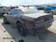 2022 Dodge Challenger R/T Scat Pack z VIN 2C3CDZFJ1NH101447, wystawiony jako IAAI lot #41775354 z przebiegiem Nie podano mil oraz . Historia ofert i sprzedaży dostępna na DreamBid. Obrazek 3.