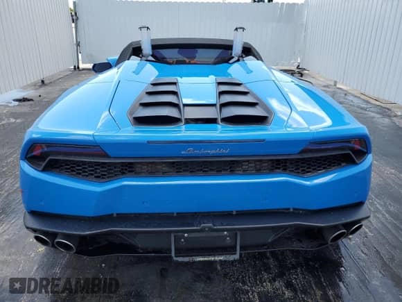 2016 Lamborghini Huracan LP 610-4 with VIN ZHWUR1ZF5GLA04553, listed as a Copart auction lot 57830675 with 15,820 mi miles and Salvage title. Bid and sale history available at DreamBid. Image 6.