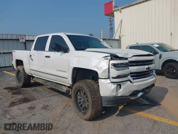 2017 Chevrolet Silverado 1500 LTZ z VIN 3GCUKSEC7HG489756, wystawiony jako IAAI lot #42365780 z przebiegiem 94 422 mil mil oraz . Historia ofert i sprzedaży dostępna na DreamBid. Obrazek 1.