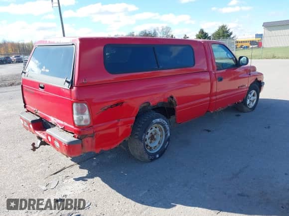 1998 Dodge 1500 with VIN 1B7HC16Z6WS752773, listed as a IAAI auction lot 43558515 with 153,417 mi miles and . Bid and sale history available at DreamBid. Image 4.