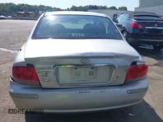 2003 Hyundai Sonata GLS z VIN KMHWF35H23A856144, wystawiony jako IAAI lot #43286422 z przebiegiem 120 134 mil mil oraz . Historia ofert i sprzedaży dostępna na DreamBid. Obrazek 6.