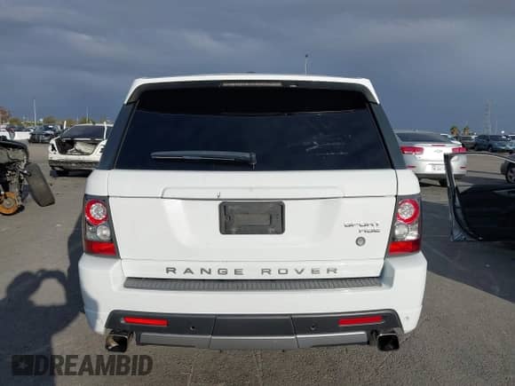 2011 Land Rover Range Rover Sport HSE с VIN SALSF2D48BA259213, выставлен на аукционе IAAI как лот 43455347 с пробегом 69 993 миль миль и . История ставок и продаж доступна на DreamBid. Изображение 16.