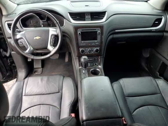 2017 Chevrolet Traverse Premier z VIN 1GNKRJKD0HJ130555, wystawiony jako Copart lot #69190945 z przebiegiem 78 145 mil mil oraz Czysty tytuł • Clean title. Historia ofert i sprzedaży dostępna na DreamBid. Obrazek 8.