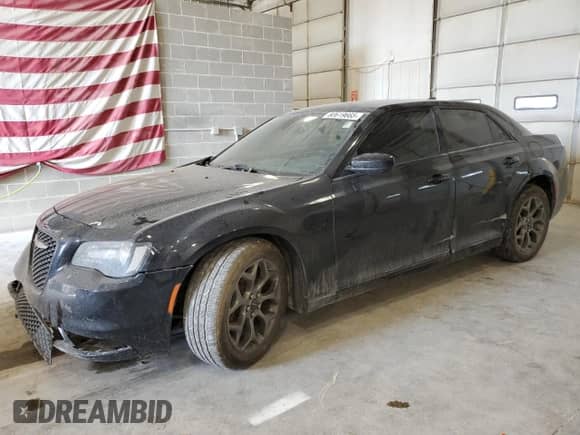 2015 Chrysler 300 S with VIN 2C3CCAGG9FH808630, listed as a Copart auction lot 80619665 with 117,942 mi miles and Salvage title. Bid and sale history available at DreamBid. Image 1.