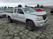 2005 Toyota Tacoma PreRunner с VIN 5TETU62NX5Z026495, выставлен на аукционе Copart как лот 81973425 с пробегом 124 429 миль миль и Списание • Salvage title. История ставок и продаж доступна на DreamBid. Изображение 4.