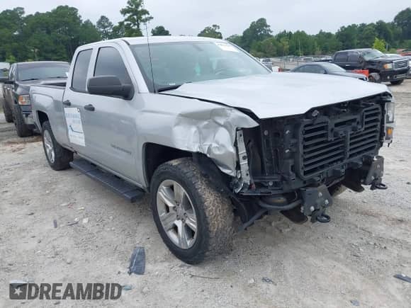 2017 Chevrolet Silverado 1500 Custom с VIN 1GCRCPEH8HZ246260, выставлен на аукционе IAAI как лот 42876102 с пробегом 138 413 миль миль и . История ставок и продаж доступна на DreamBid. Изображение 1.