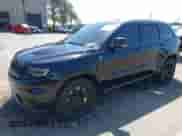 2020 Jeep Grand Cherokee Trackhawk с VIN 1C4RJFN96LC336561, выставлен на аукционе IAAI как лот 41991800 с пробегом 58 781 миль миль и . История ставок и продаж доступна на DreamBid. Изображение 2.