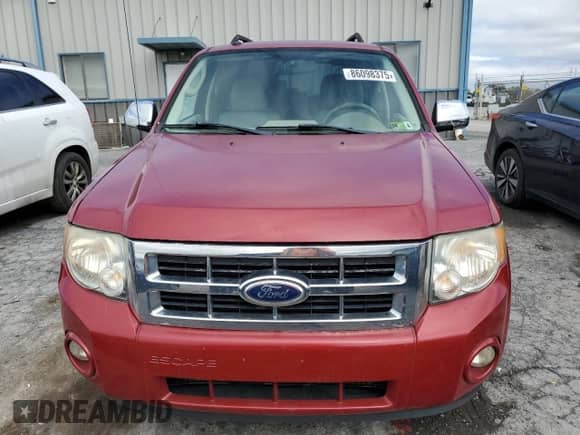 2011 Ford Escape XLT с VIN 1FMCU9DG0BKA15467, выставлен на аукционе Copart как лот 86098375 с пробегом 112 090 миль миль и Списание • Salvage title. История ставок и продаж доступна на DreamBid. Изображение 5.