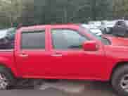 2010 Chevrolet Colorado 1LT z VIN 1GCDSCD90A8105078, wystawiony jako IAAI lot #41987710 z przebiegiem 192 779 mil mil oraz . Historia ofert i sprzedaży dostępna na DreamBid. Obrazek 13.