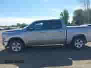 2022 Ram 1500 Big Horn z VIN 1C6RRFFG5NN378241, wystawiony jako IAAI lot #43357566 z przebiegiem 104 895 mil mil oraz . Historia ofert i sprzedaży dostępna na DreamBid. Obrazek 14.