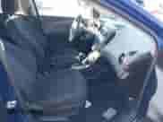 2012 Chevrolet Sonic LT z VIN 1G1JC6SB5C4202710, wystawiony jako IAAI lot #41330294 z przebiegiem 174 932 mil mil oraz . Historia ofert i sprzedaży dostępna na DreamBid. Obrazek 5.