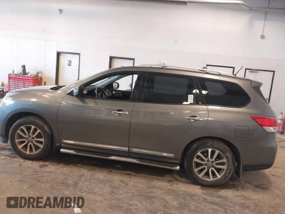 2015 Nissan Pathfinder Platinum z VIN 5N1AR2MM0FC648671, wystawiony jako IAAI lot #43485921 z przebiegiem 191 710 mil mil oraz . Historia ofert i sprzedaży dostępna na DreamBid. Obrazek 14.