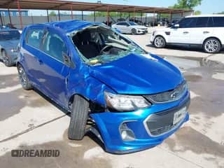 2019 Chevrolet Sonic LT с VIN 1G1JD6SB0K4149491, выставлен на аукционе IAAI как лот 42515318 с пробегом 75 118 миль миль и . История ставок и продаж доступна на DreamBid. Изображение 1.