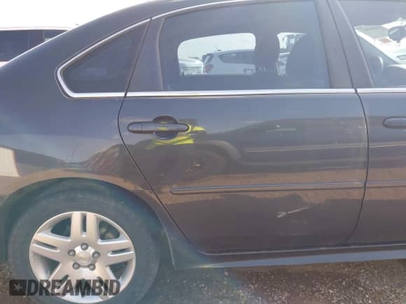 2015 Chevrolet Impala LT with VIN 2G1WB5E3XF1145136, listed as a IAAI auction lot 43484902 with 201,771 mi miles and . Bid and sale history available at DreamBid. Image 6.