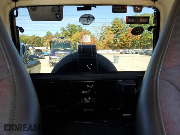 2000 Jeep Wrangler Sport with VIN 1J4FA49S1YP796600, listed as a Copart auction lot 82574545 with 128,340 mi miles and Clean title. Bid and sale history available at DreamBid. Image 10.