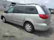 2008 Toyota Sienna CE with VIN 5TDZK23C68S163148, listed as a Copart auction lot 65340415 with 308,869 mi miles and Clean title. Bid and sale history available at DreamBid. Image 2.